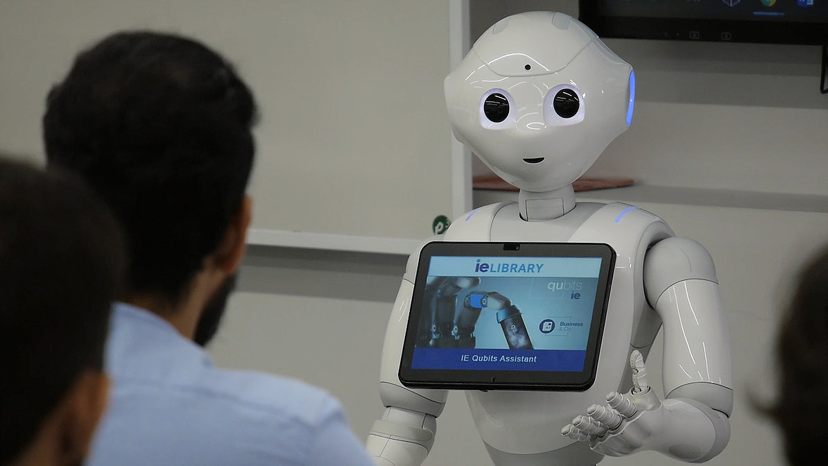 IE Library: AI, Robots and More