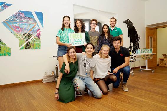 Green Club Joins World Cleanup Day