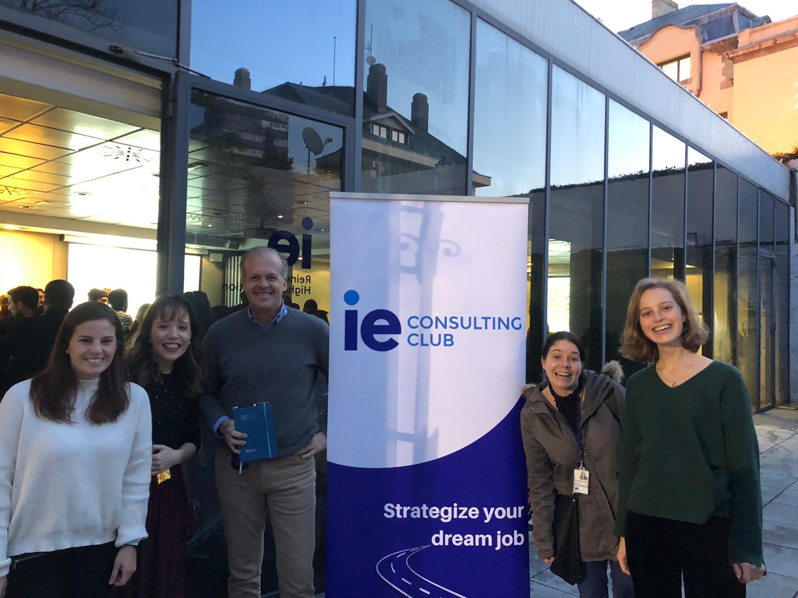 Consulting | Meet the Club