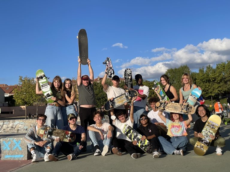 IE Introduces Europe’s First Skateboarding Class