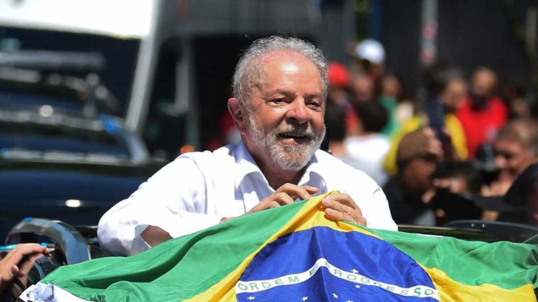 Lula da Silva Wins Brazilian Presidential Election