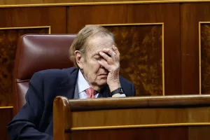 La moción de censura de Tamames